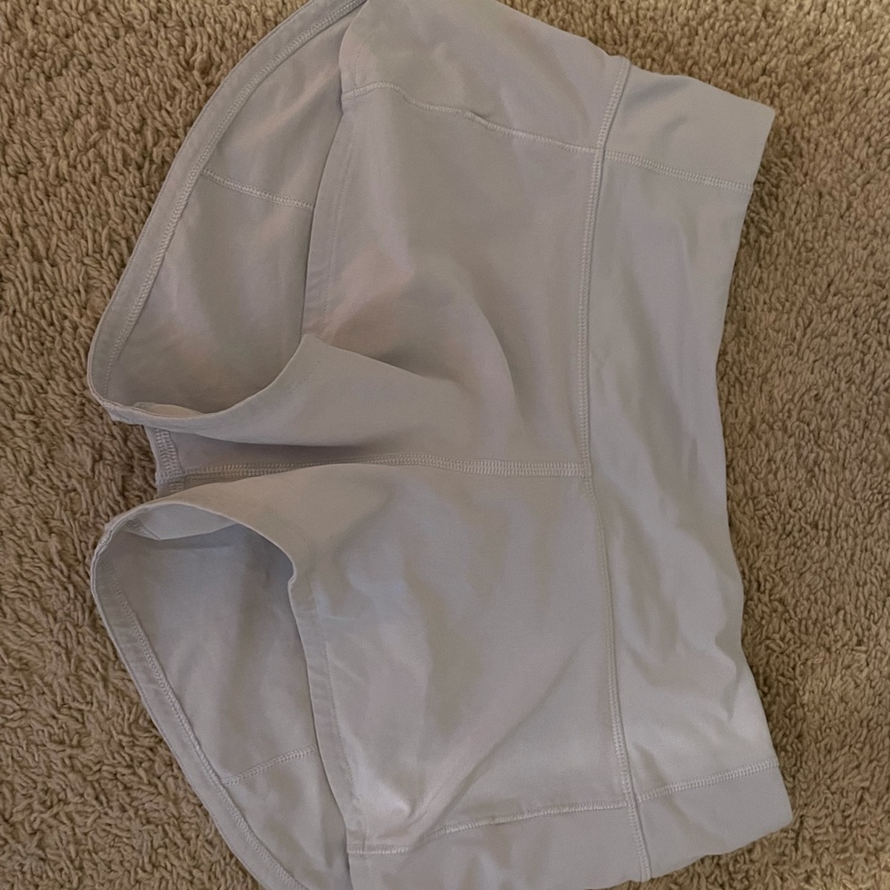 like new lululemon lilac speed up shorts